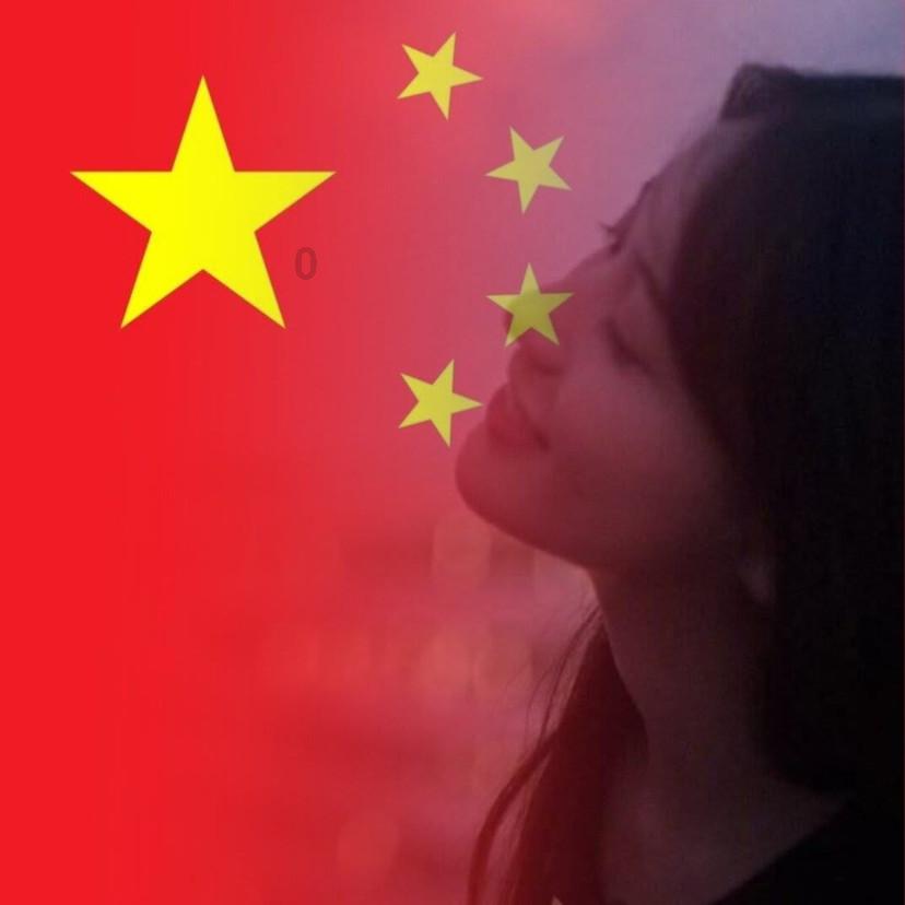 裙上繁花
